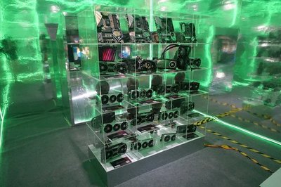iGame首家快閃店驚艷亮相深圳，九段蒸汽工廠MOD整機首秀引領(lǐng)硬核風潮